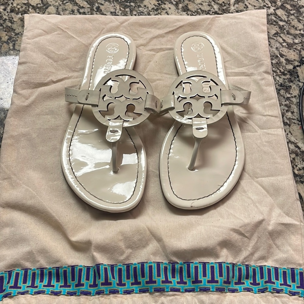 Tory Burch Womens Miller Patent